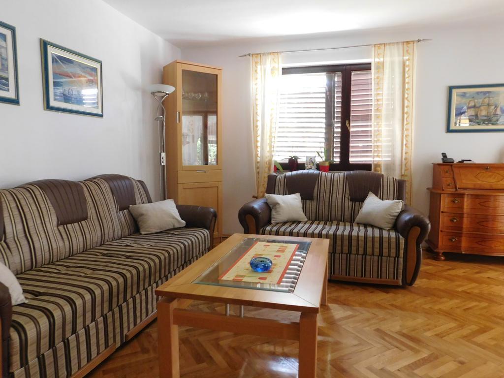 Apartments Blazevic Πούλα Εξωτερικό φωτογραφία