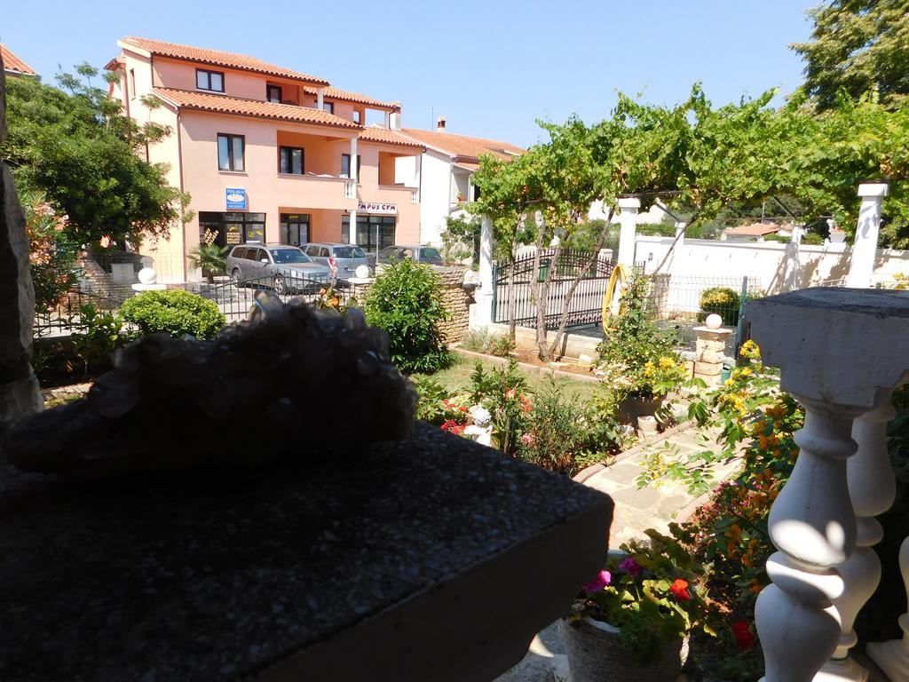 Apartments Blazevic Πούλα Εξωτερικό φωτογραφία